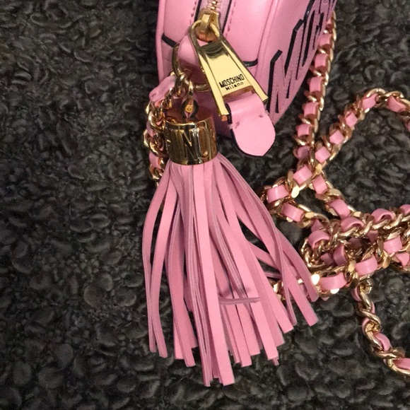 🚫SOLD🚫Moschino Oval Vintage Chain Bag - Picture 3 of 6